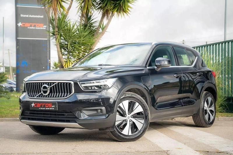Preto Usado 2021 Volvo XC40 SUV | € 26.800 (Bom preço) - Imagem 1/4