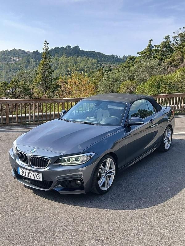 Cinza Usado 2015 BMW 220 Coupé | € 24.900 (Preço elevado) - Imagem 1/4