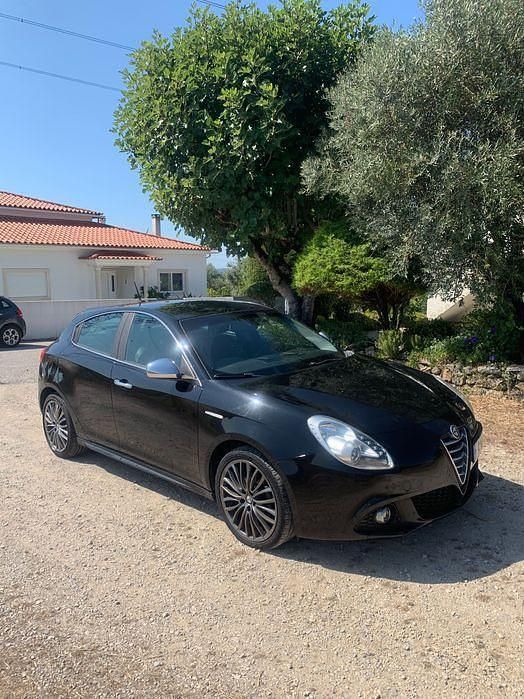 Usado 2015 Alfa Romeo Giulietta Citadino | € 11.000 (Preço justo) - Imagem 1/4