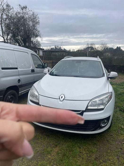 Usado 2013 Renault Mégane III Sedan | € 4.000 (Super Preço) - Imagem 1/4