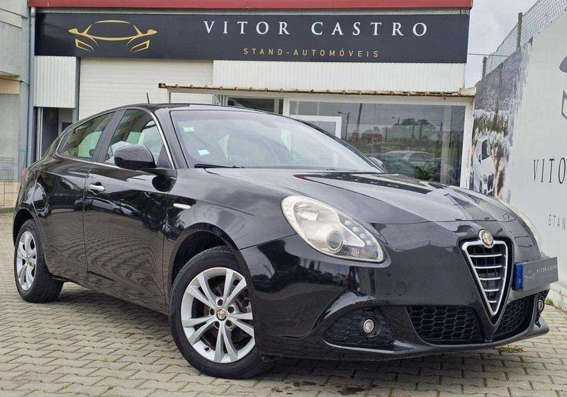 Preto Usado 2012 Alfa Romeo Giulietta Distinctive Citadino | € 9.990 (Bom preço) - Imagem 1/4