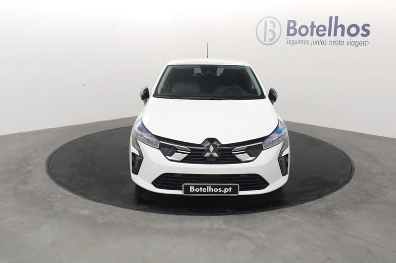 Usado Mitsubishi Colt Invite 91 HP (66 kW) 2024 Branco Citadino