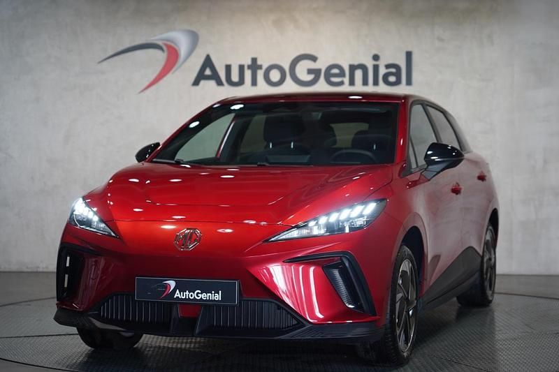 Laranja Novo 2025 MG MG4 EV Comfort Citadino | € 30.990 (Preço justo) - Imagem 1/4