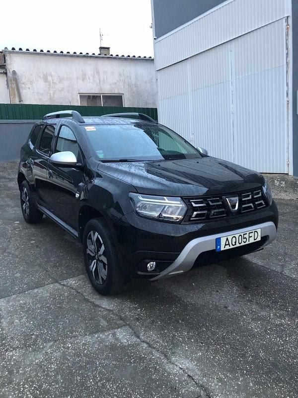 Preto Usado 2022 Dacia Duster Citadino | € 17.850 (Preço justo) - Imagem 1/4