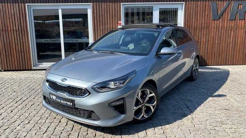 Cinzento Usado 2019 Kia Ceed | € 18.490 (Preço elevado) - Imagem 1/4