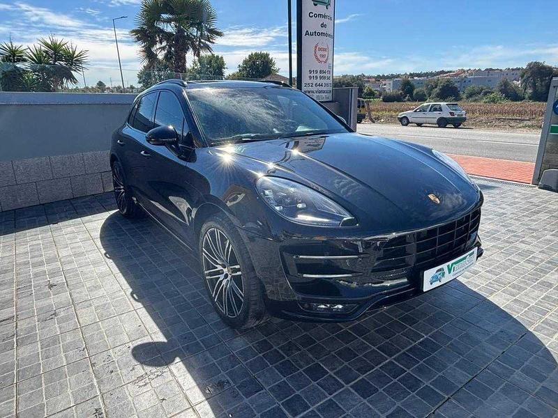 Preto Usado 2015 Porsche Macan SUV | € 37.960 (Preço justo) - Imagem 1/4