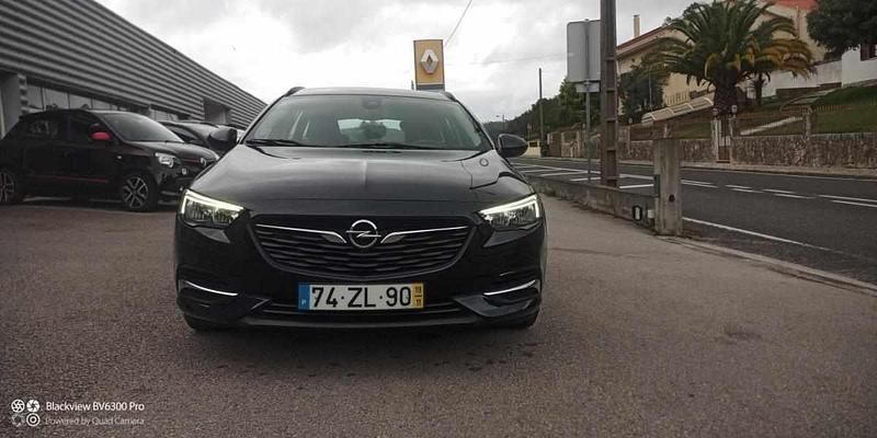 Azul Usado 2019 Opel Insignia Carrinha | € 13.990 (Preço justo) - Imagem 1/4