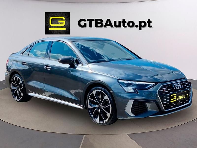 Usado Audi A3 Ambiente 310 HP (228 kW) 2023 Cinza Sedan