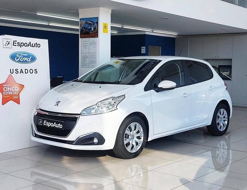 Branco Usado 2020 Peugeot 208 Citadino | € 10.900 (Super Preço) - Imagem 1/4