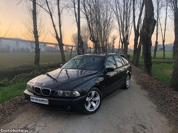 Usado BMW 525 Sport Line 163 HP (119 kW) 2000 Preto Carrinha