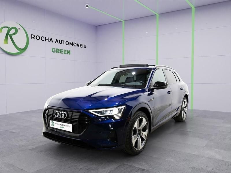 Azul Usado 2020 Audi e-tron S-Line SUV | € 36.599 (Preço justo) - Imagem 1/4