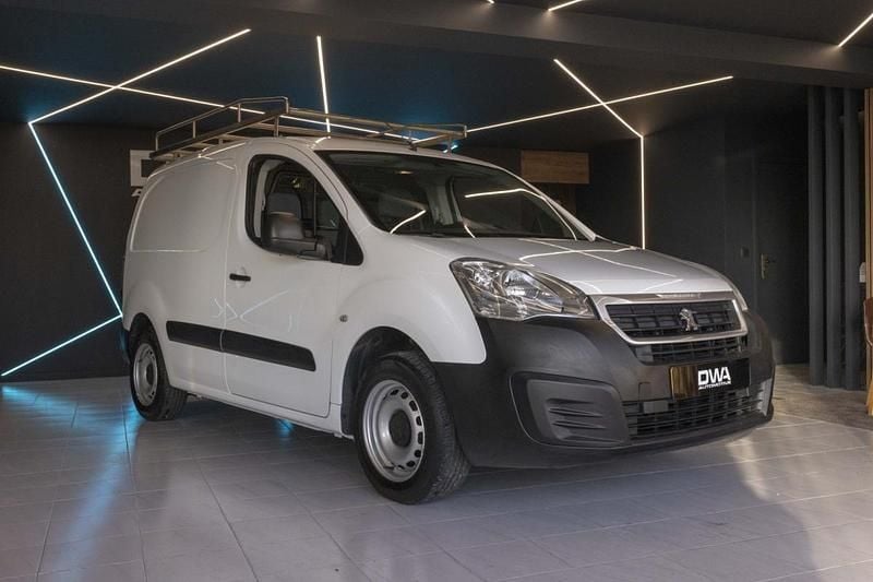 Usado Peugeot Partner 75 HP (55 kW) 2016 Branco Monovolume