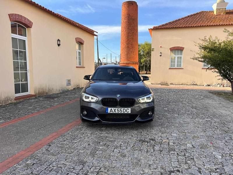 Usado BMW 116 116 HP (85 kW) 2019 Cinzento Citadino