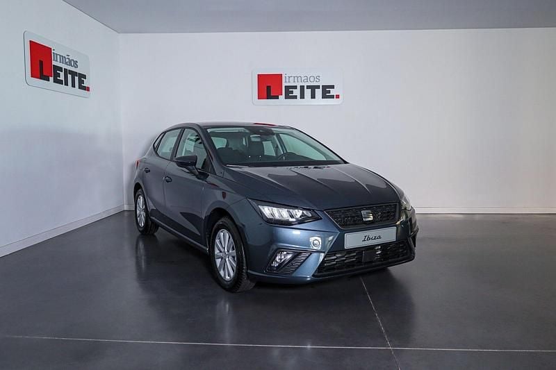 Cinza Novo 2025 Seat Ibiza Style | € 19.950 (Preço justo) - Imagem 1/4