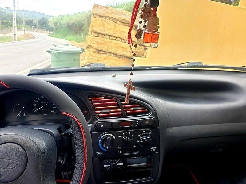 Usado Chevrolet Lanos 75 HP (55 kW) 2000 Sedan