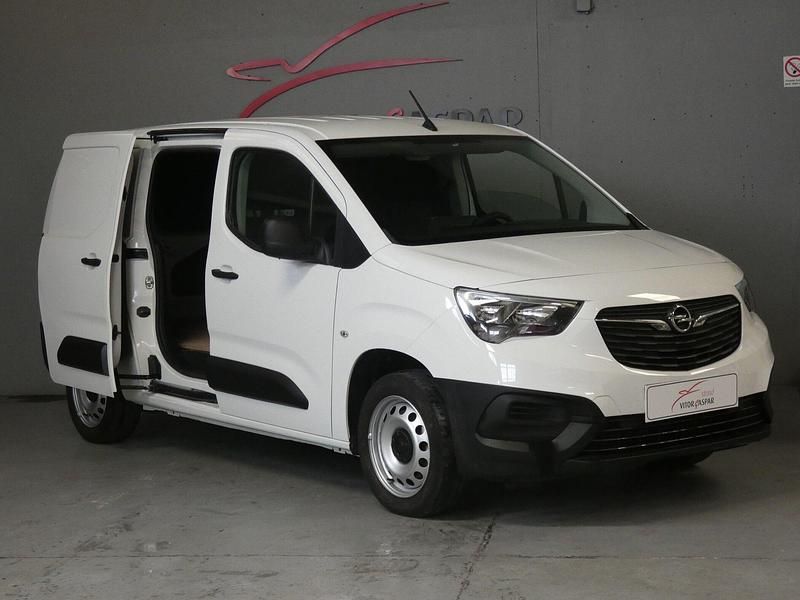 Branco Usado 2022 Opel Combo Life Enjoy Carrinha | € 15.990 (Preço justo) - Imagem 1/4