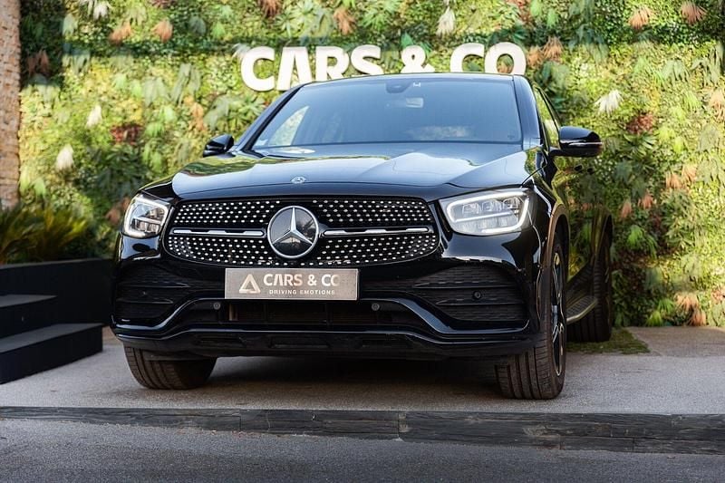 Preto Usado 2020 Mercedes GLC220 SUV | € 59.500 (Caro) - Imagem 1/4