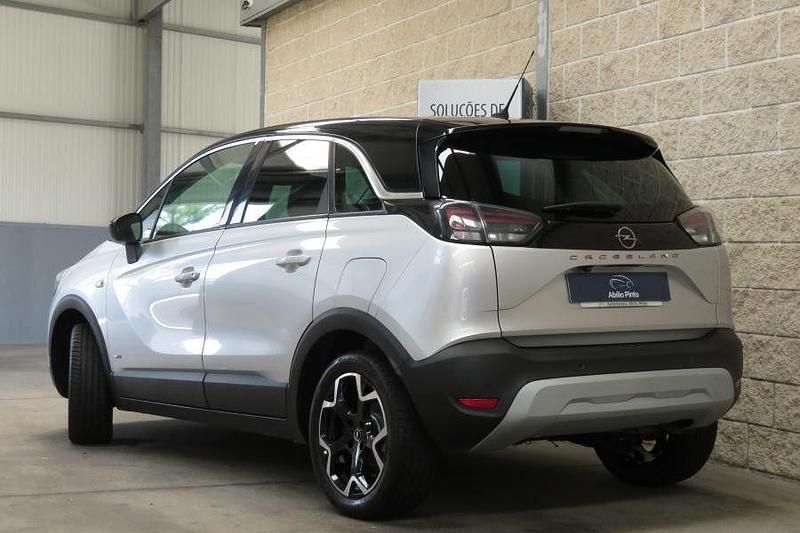 Usado Opel Crossland X Design & Tech 110 HP (80 kW) 2023 Cinza SUV