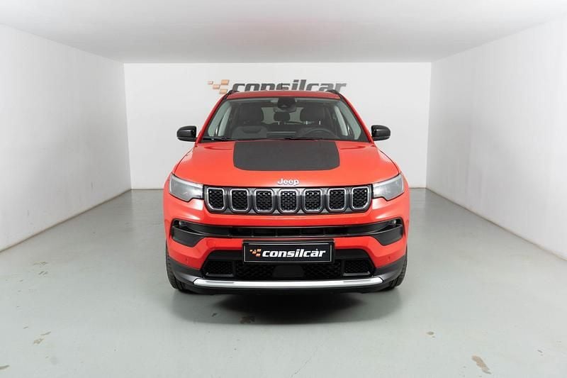 Vermelho Usado 2022 Jeep Compass Limited SUV | € 24.980 (Preço justo) - Imagem 1/4
