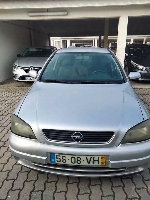 Usado 2003 Opel Astra Sedan | € 1.300 (Bom preço) - Imagem 1/4