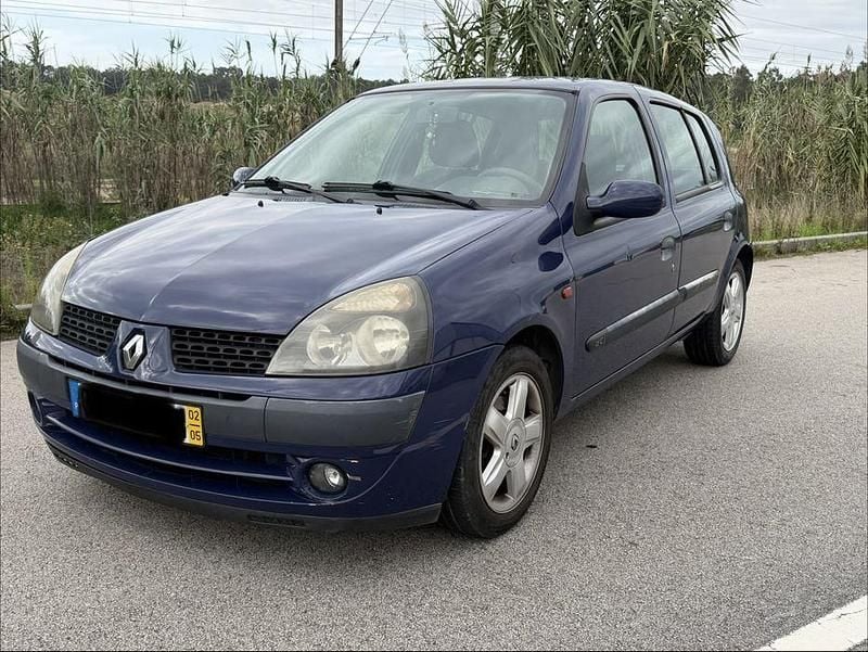 Usado 2002 Renault Clio II Sedan | € 1.200 (Bom preço) - Imagem 1/4