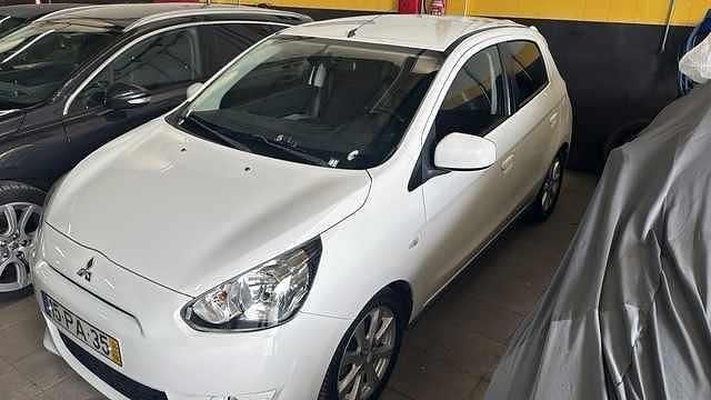 Branco Usado 2014 Mitsubishi Space Star Citadino | € 7.500 - Imagem 1/4