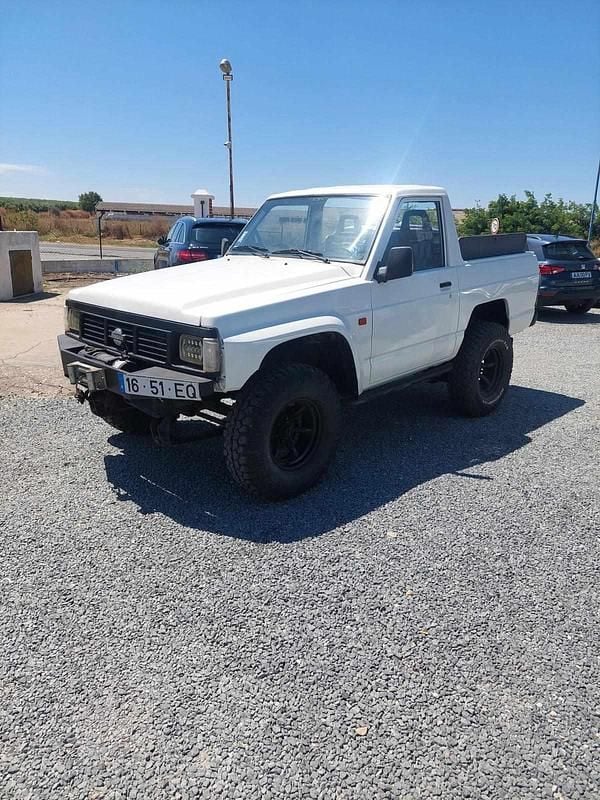 Branco Usado 1994 Nissan Patrol SUV | € 5.500 - Imagem 1/4