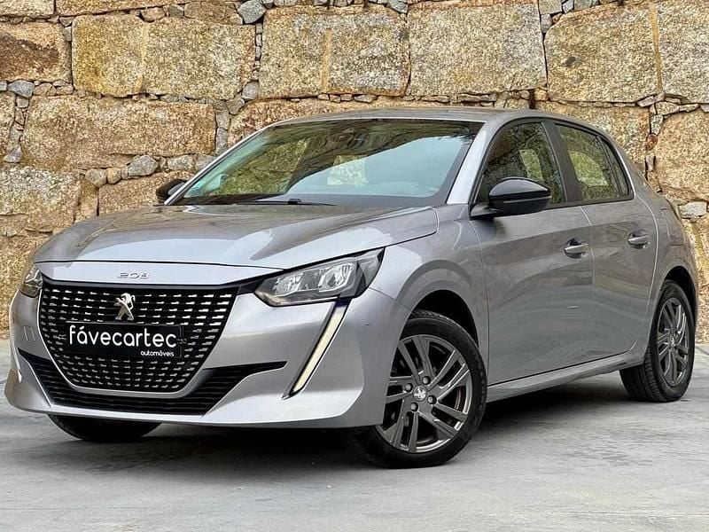 Cinzento Usado 2022 Peugeot 208 Citadino | € 13.450 (Bom preço) - Imagem 1/4