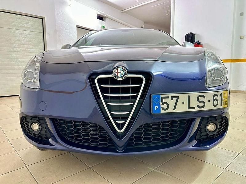 Usado Alfa Romeo Giulietta 2011 Citadino
