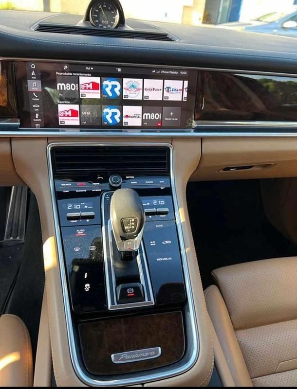 Usado Porsche Panamera 462 HP (339 kW) 2018 Cinzento Citadino