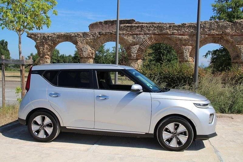 Cinzento Usado 2020 Kia Soul EV SUV | € 17.900 (Super Preço) - Imagem 1/4
