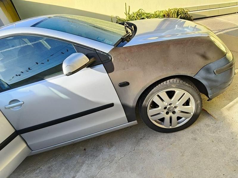 Usado VW Polo 64 HP (47 kW) 2002 Sedan