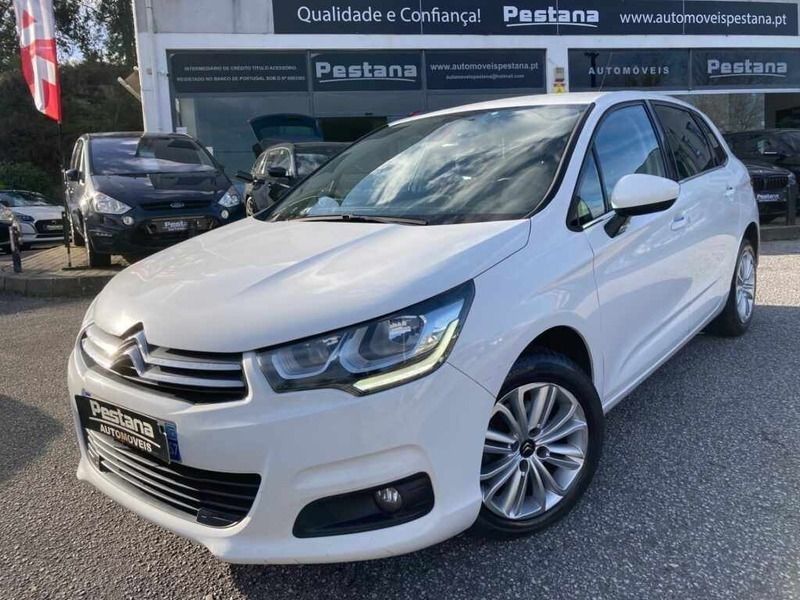 Branco Usado 2018 Citroën C4 Feel | € 13.950 (Preço justo) - Imagem 1/4