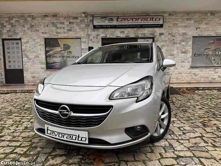 Usado Opel Corsa Dynamic 95 HP (69 kW) 2017 Cinza Citadino