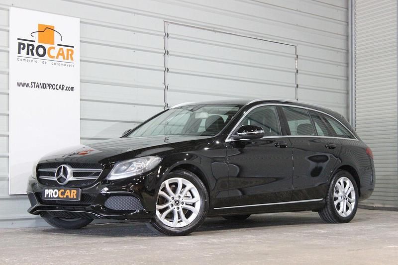 Preto Usado 2017 Mercedes C220 Carrinha | € 12.500 - Imagem 1/4