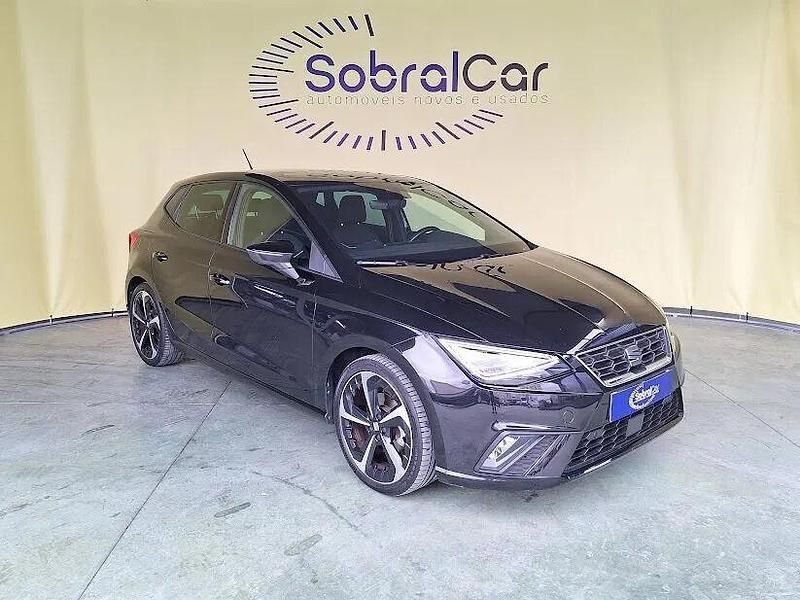 Usado Seat Ibiza FR 110 HP (80 kW) 2023 Preto Citadino
