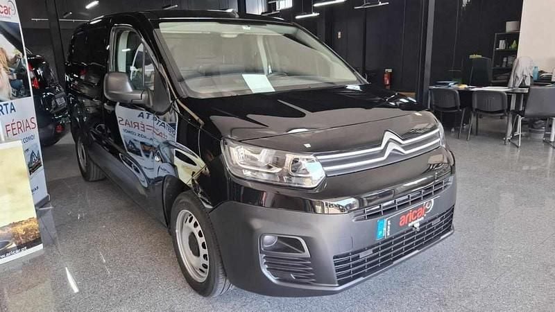 Preto Usado 2019 Citroën Berlingo Monovolume | € 13.500 (Preço justo) - Imagem 1/4