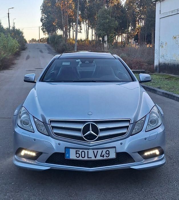 Usado Mercedes E350 AMG 265 HP (194 kW) 2011 Coupé