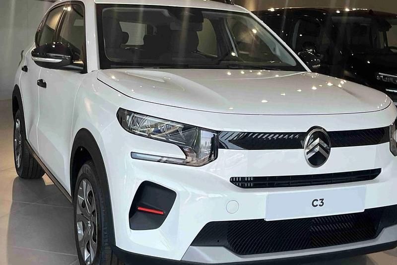 Branco Novo 2025 Citroën C3 Citadino | € 19.500 (Preço justo) - Imagem 1/4