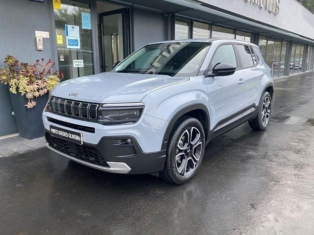 Cinzento Usado 2025 Jeep Avenger SUV | € 22.900 (Preço justo) - Imagem 1/4
