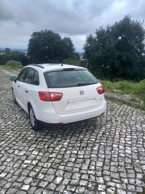 Usado Seat Ibiza Business 75 HP (55 kW) 2014 Branco
