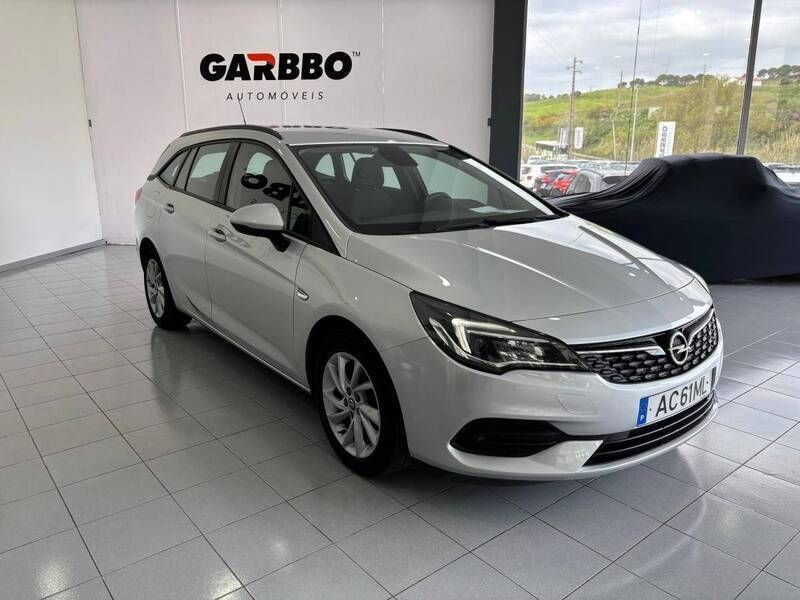Usado Opel Astra Business Edition 122 HP (89 kW) 2020 Cinza Carrinha