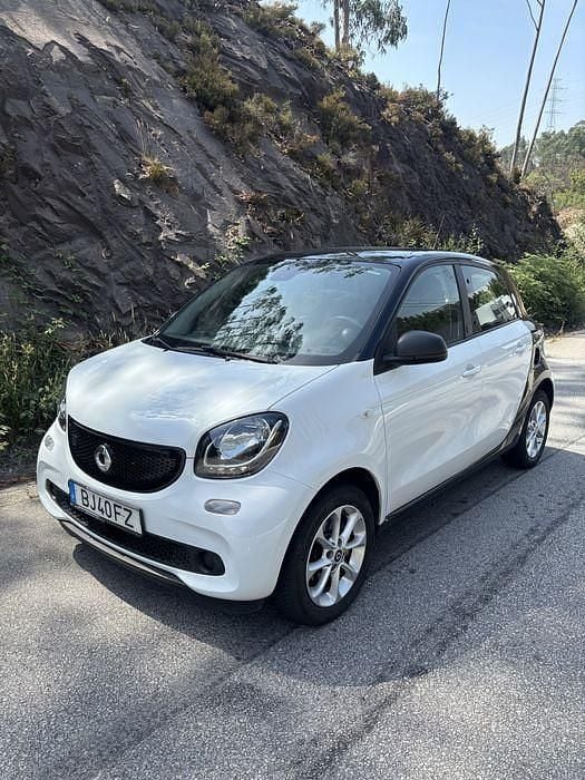 Usado 2019 Smart ForFour Electric Drive Sedan | € 10.750 (Preço justo) - Imagem 1/4