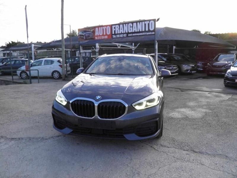 Antracite Usado 2021 BMW 116 Citadino | € 23.400 (Preço justo) - Imagem 1/4
