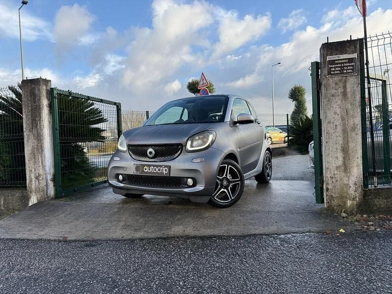 Cinza Usado 2016 Smart ForTwo Coupé Prime Coupé | € 12.560 (Preço elevado) - Imagem 1/3