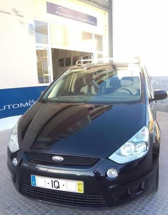 Usado Ford S-MAX S 140 HP (102 kW) 2007 Preto Monovolume