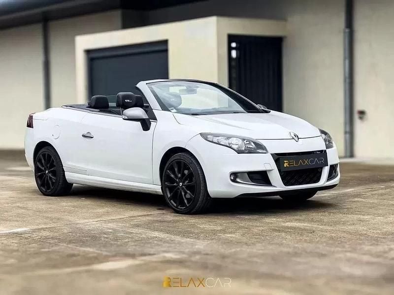 Branco Usado 2013 Renault Mégane Cabriolet GT-Line Cabrios | € 12.500 - Imagem 1/4