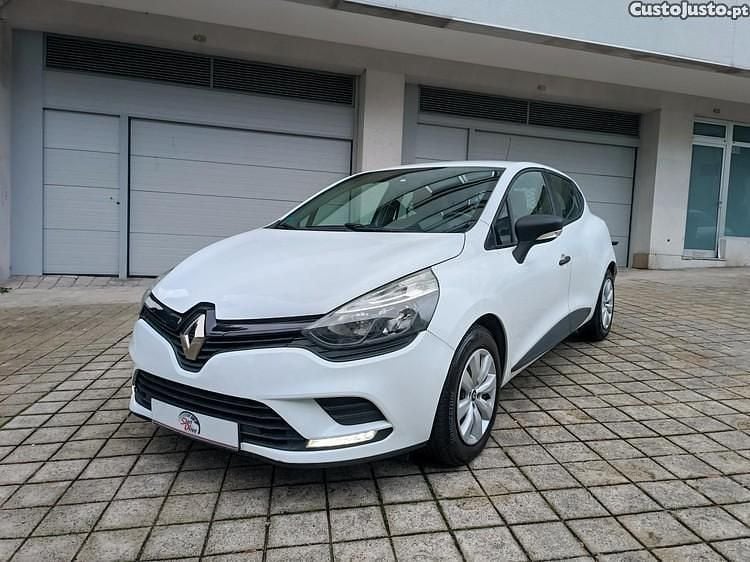 Branco Usado 2016 Renault Clio IV Van | € 7.499 (Super Preço) - Imagem 1/1