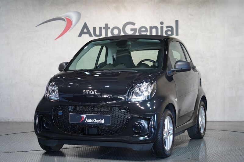 Preto Usado 2021 Smart ForTwo Electric Drive Passion Citadino | € 14.990 (Preço elevado) - Imagem 1/4