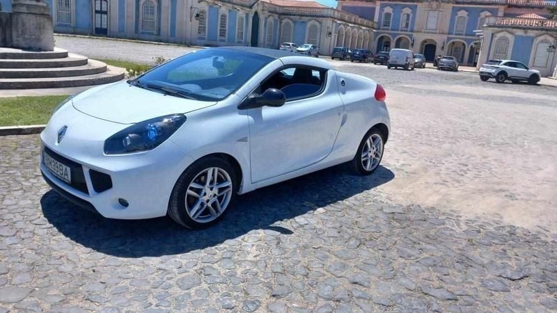 Branco Usado 2011 Renault Wind | € 9.000 - Imagem 1/4